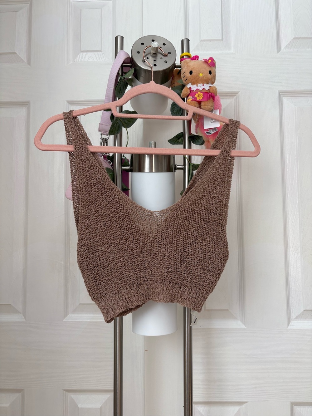 SHEIN Brown Knit V-Neck Cropped Tank